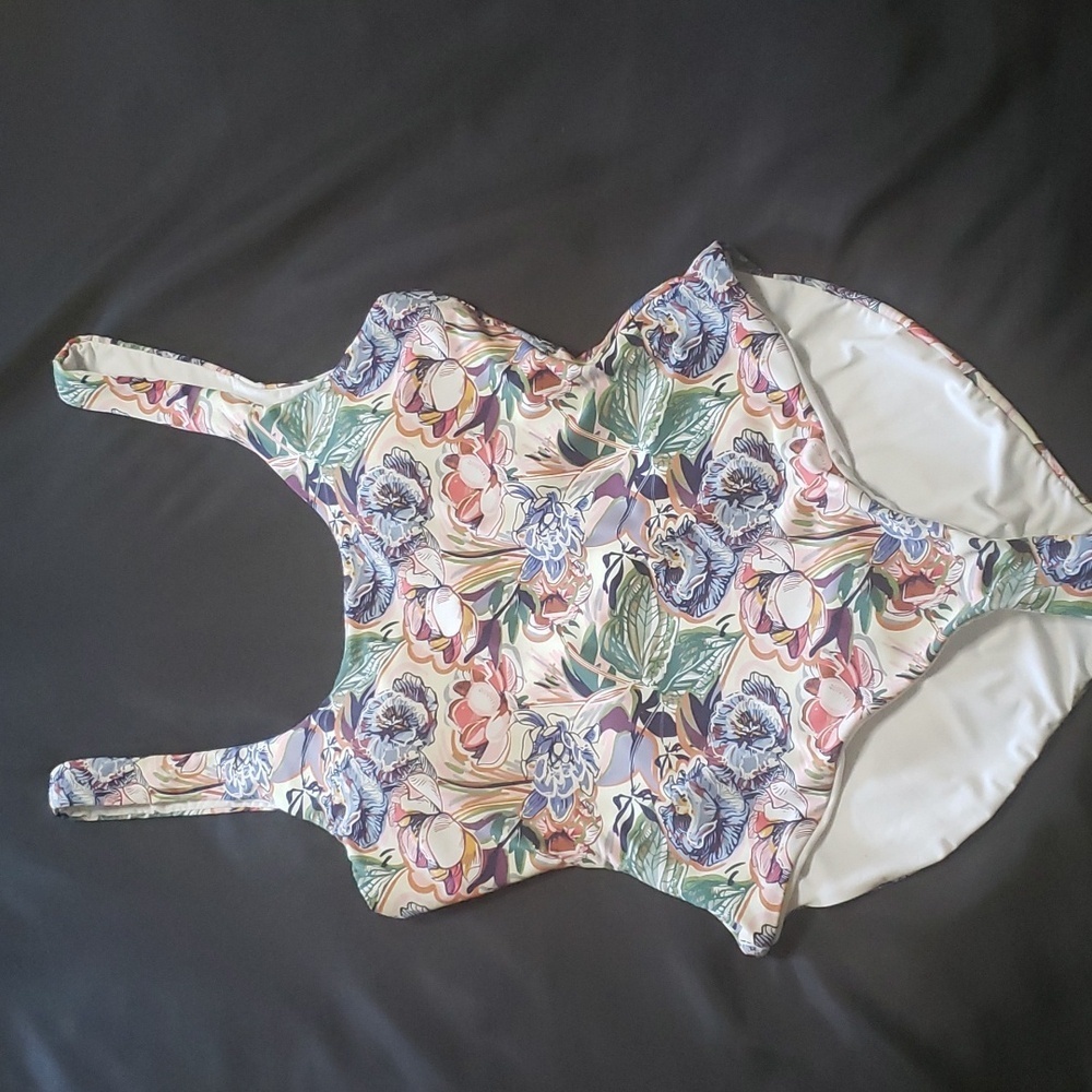 Dippin Daisy's NWT Multicolor Floral Tank Swimsuit